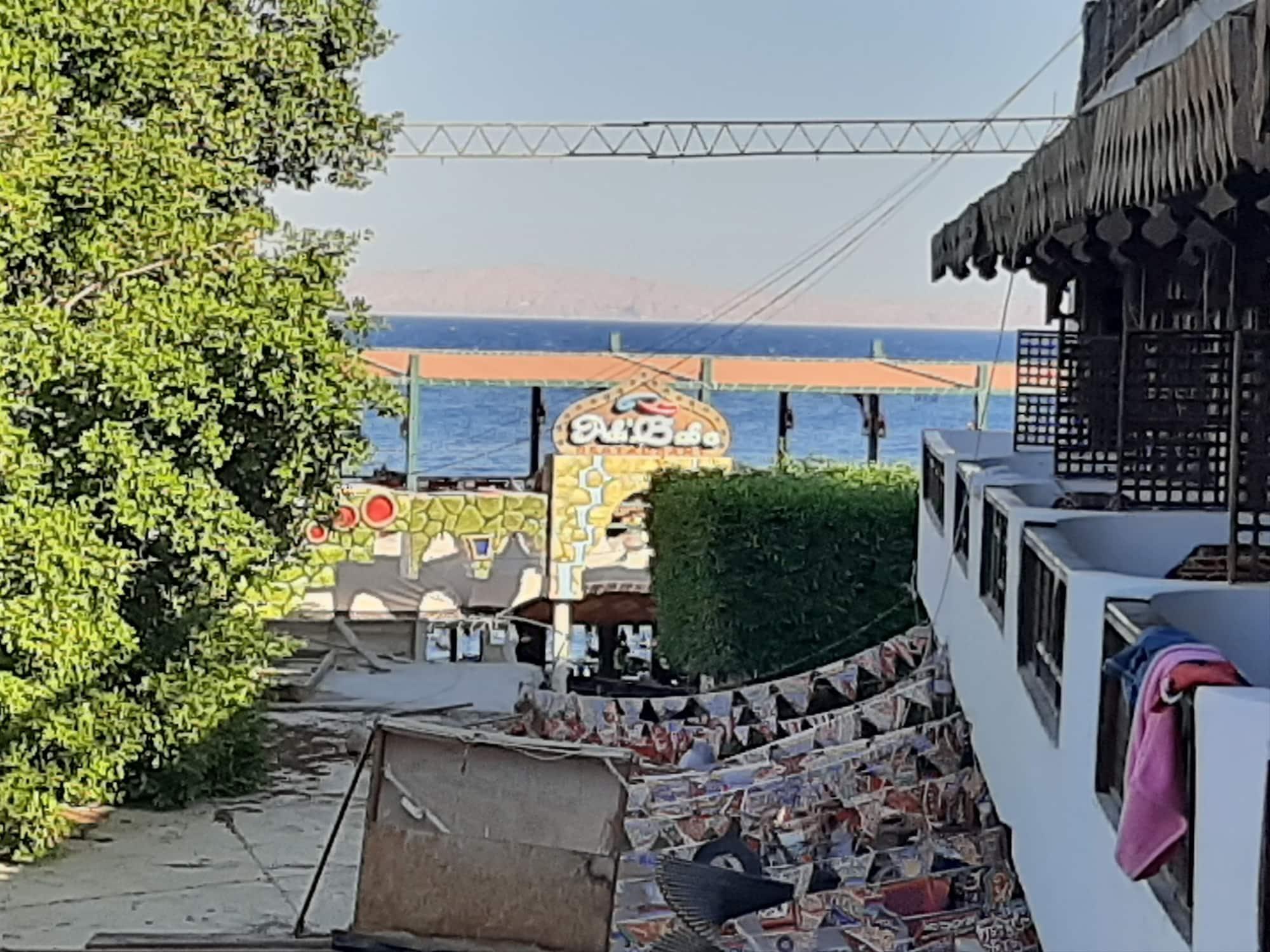 Ali Baba Hotel Дахаб Экстерьер фото