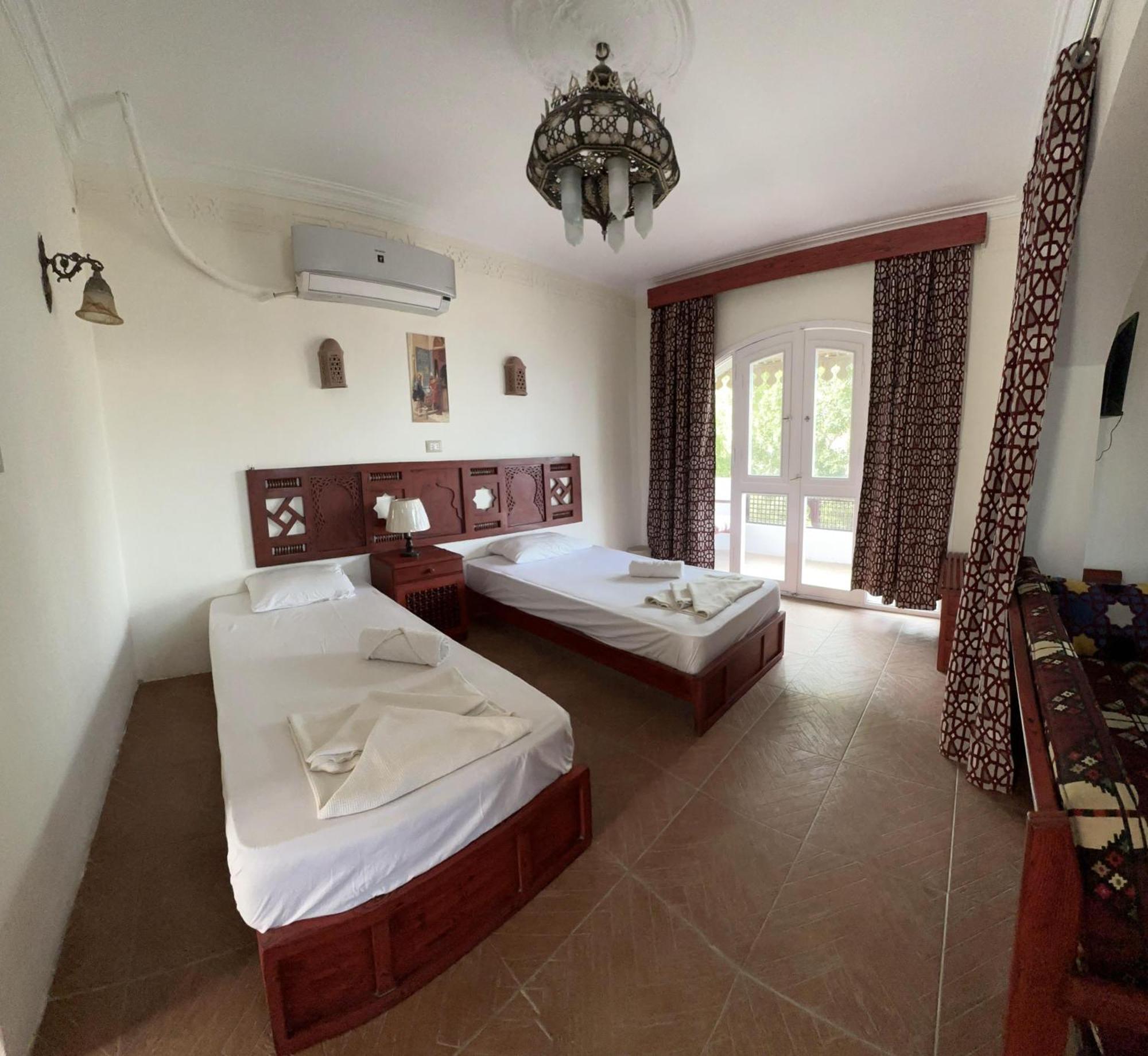 Ali Baba Hotel Дахаб Экстерьер фото